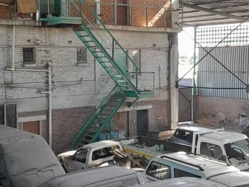 Warehouse & Factory