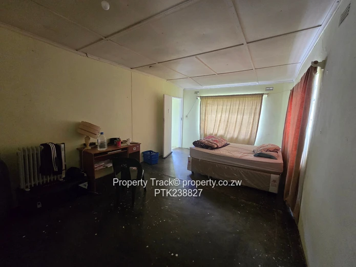 OLDIE BUT GOLDIE family home with DEVELOPMENT POTENTIAL.      