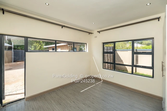 Modern 3 Bedroom Townhouse  (Sole Mandate)