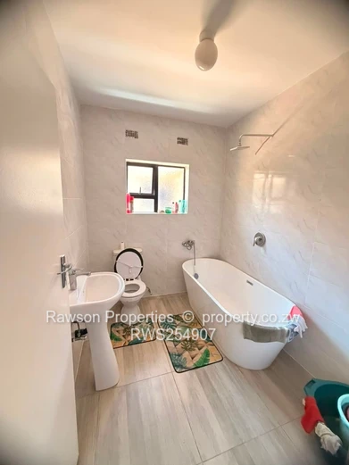 Neat 4 Bedroom Borrowdale Villas For Sale (Sole Mandate)