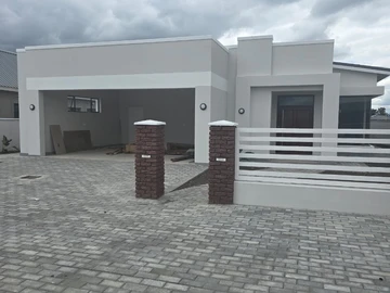 4 Bedroom House