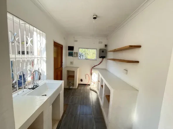 2 Bedroom Garden Flat