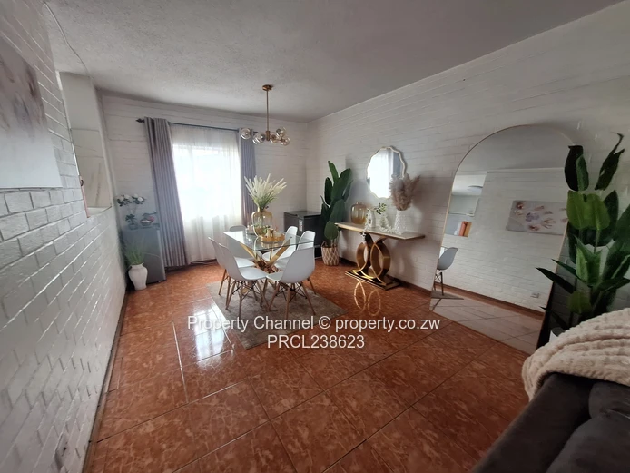 Old Marlborough cozy duplex just off Harare Drive.