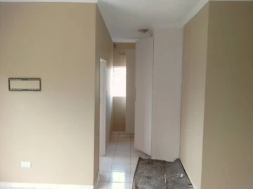 3 Bedroom Flat & Apartment