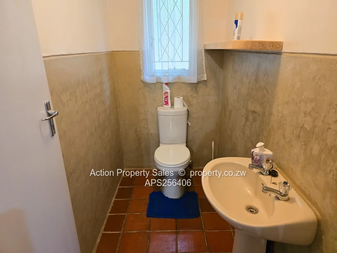 Lovely Townhouse For Rent In The Brooke 