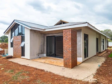 5 Bedroom Garden Flat