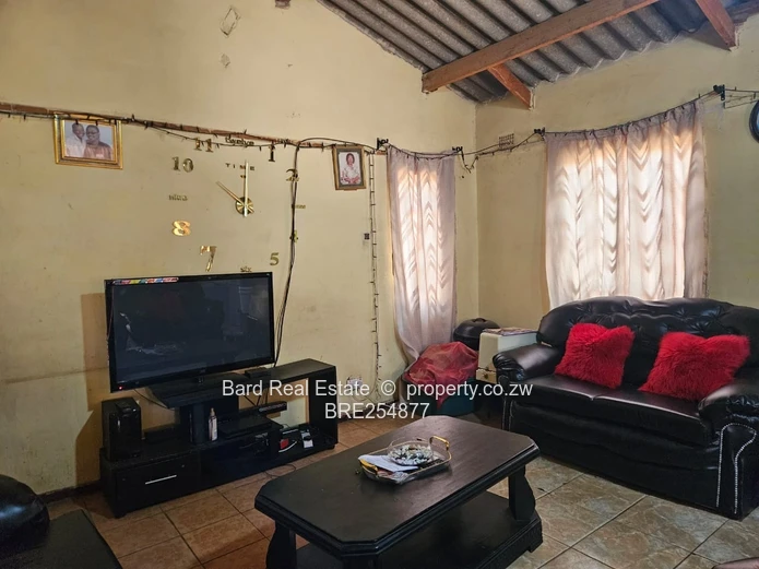 4-Bed Budiriro, Harare — Veranda & Off-Street Parking