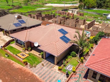 3 Bedroom Garden Flat