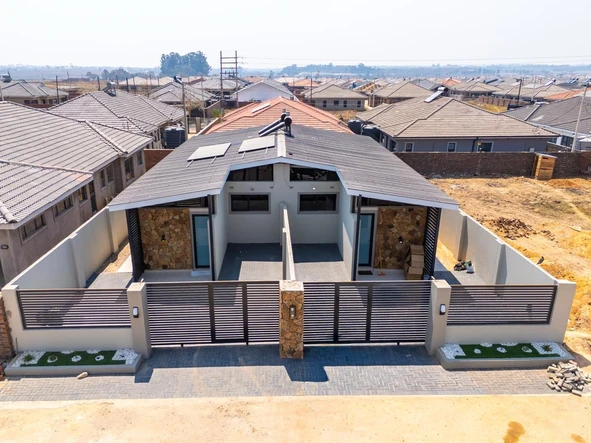3 Bedroom Townhouse Complex
