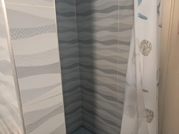 3 Bedroom Flat & Apartment