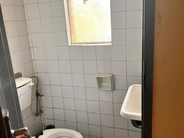 3 Bedroom Flat & Apartment