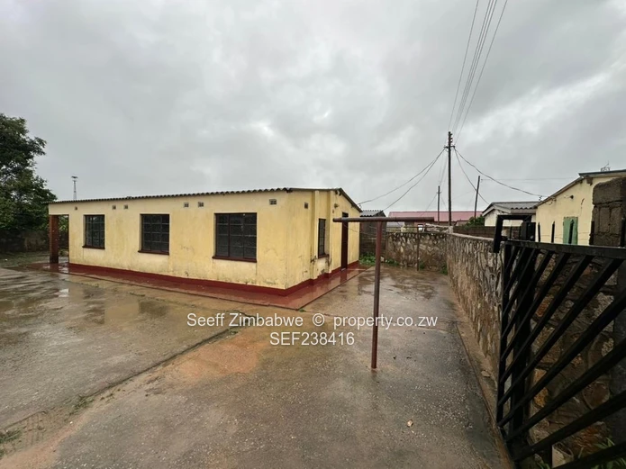 4 bedroomed House To Rent