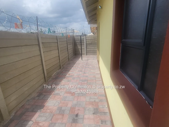 Modern & Spacious 4-Bedroom Family Home to Rent – Stoneridge