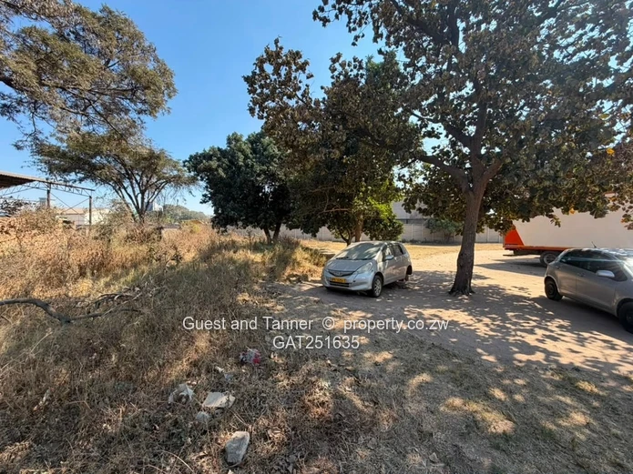 Chitungwiza Industrial Property For Sale