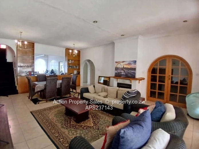 Neat Family Townhouse! 