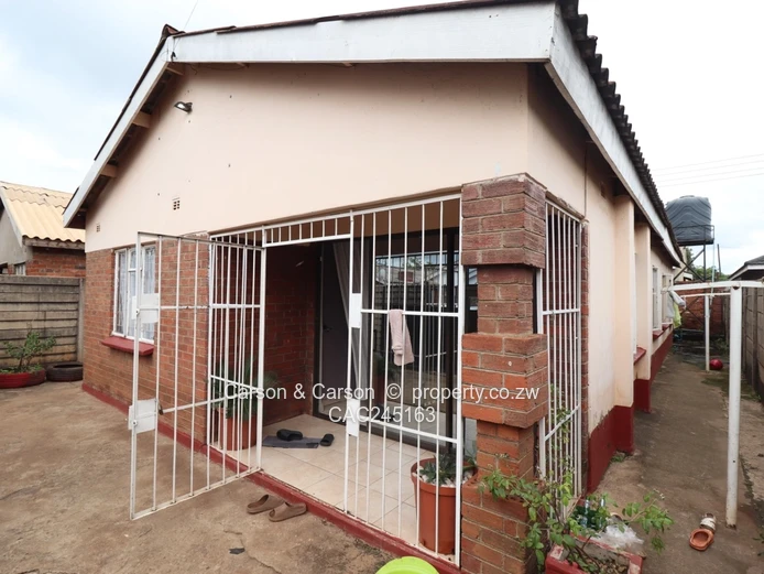 Modern house for rent in Tynwald South (Sole Mandate)