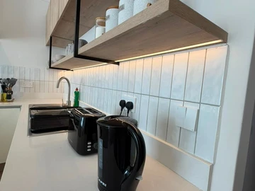 2 Bedroom Garden Flat