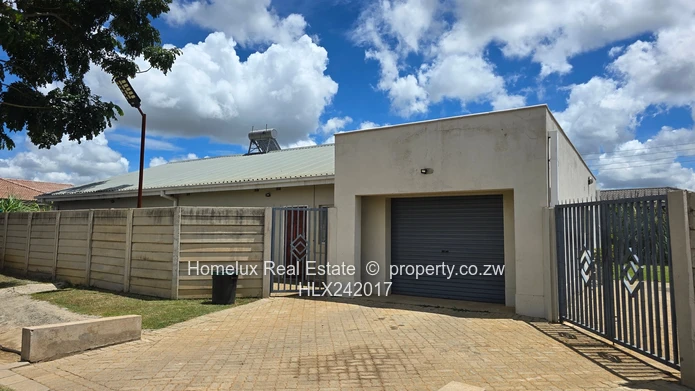 Charming Family Home for Sale in Pleasant Valley (700sqm) (Sole Mandate)