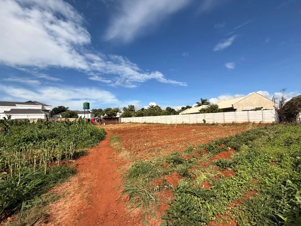 Stands & Residential Land
