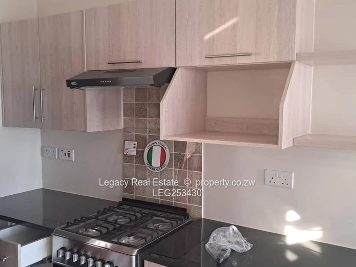 Aspindale Park 2BR — Modern Unit with Lift & 24hr Security (Sole Mandate)