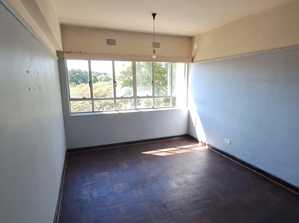 Flat & Apartment
