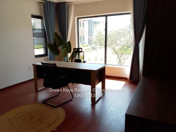 Pomona Townhouse Complex 