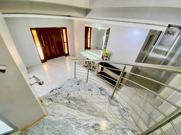 The Smart Estate: A Greystone Park Marvel House To Let 