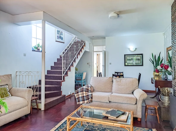 2 Bedroom Garden Flat