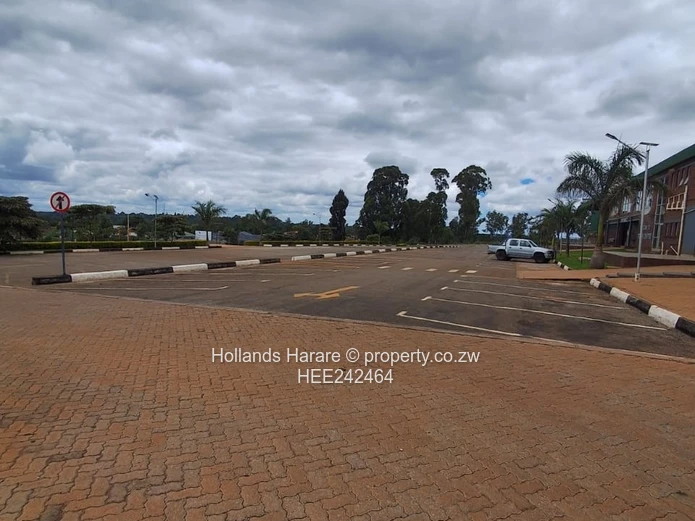 Trade Centre / Warehouse Space for Rent – Borrowdale / Hogerty Hill / Hatcliffe Area