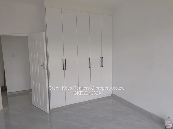 Arlington 5-Bed Home — Modern Finishes & Freestanding Tub