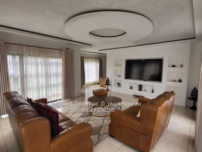 Charming House for Sale in Brookview