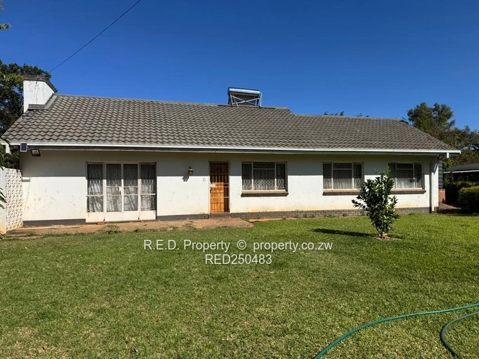 House To Let In Parklands!