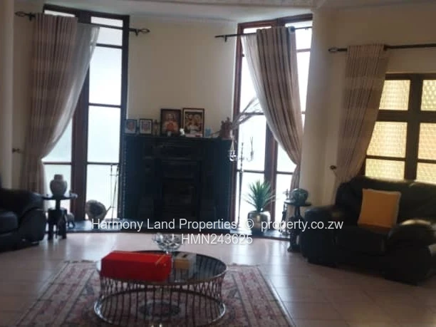 4 bedroomed house to let in Borrowdale Brooke