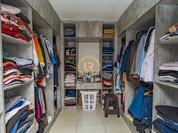 4 Bedroom Townhouse Complex