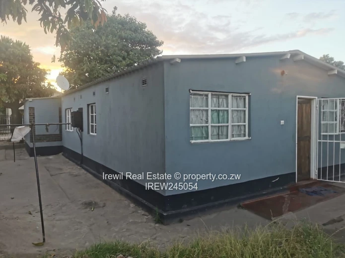 Highfield Western Triangle Rental (Sole Mandate)