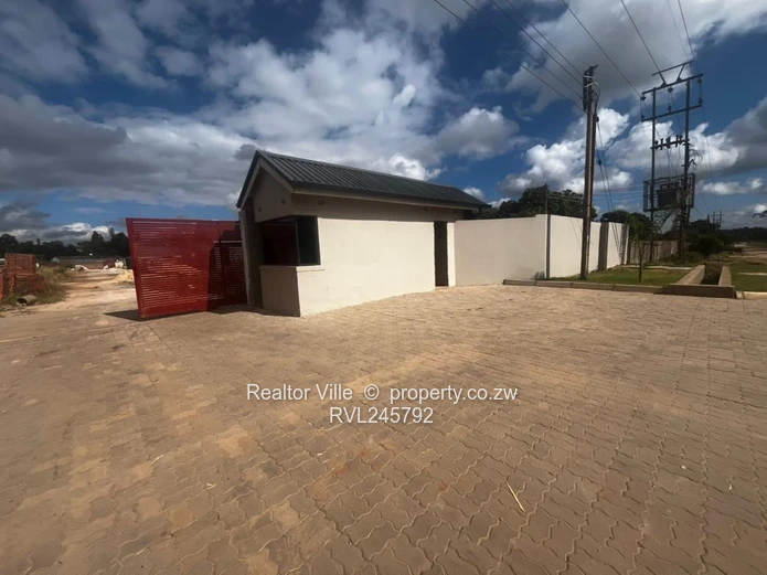 430 m² Msasa Park Stand — Main Road, Water & Sewer