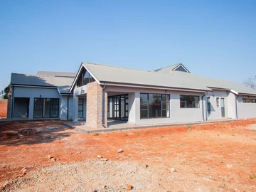 4 Bedroom House