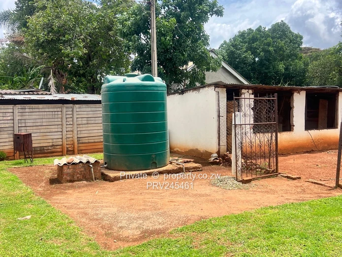 Charming 3-Bedroom Home with Beautiful Garden – Marlborough, Close to Old Mazoe Rd