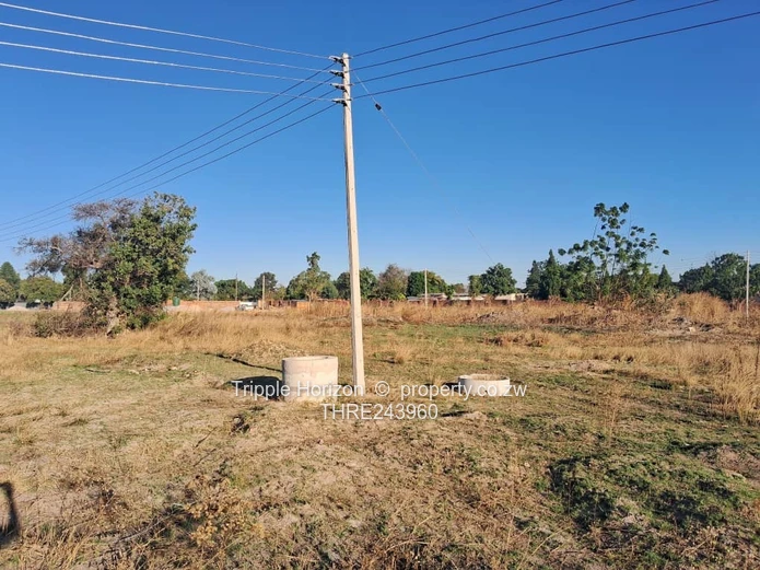 Greendale 530 m² Stand — Main Road Frontage, Municipal Water & Sewer