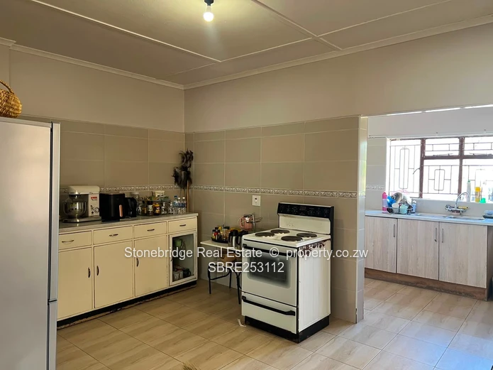 4 Bedroom House in Burnside For Sale