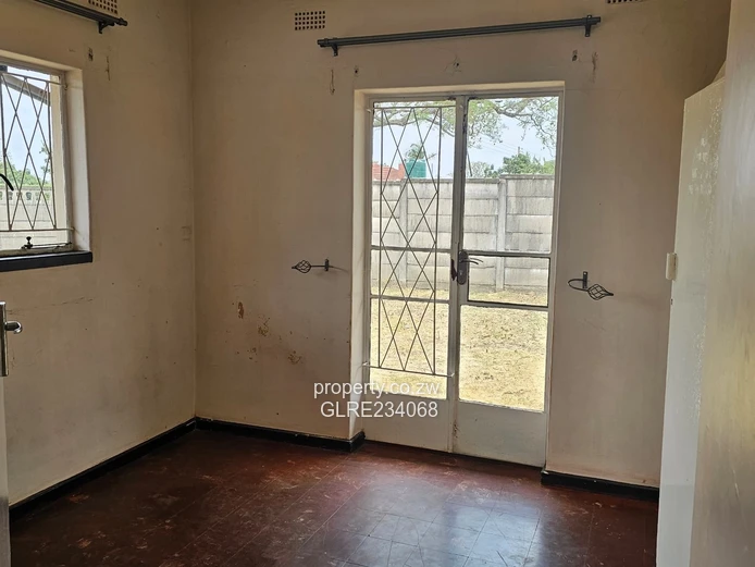 Spacious Corner Property in Mabelreign FORSALE 