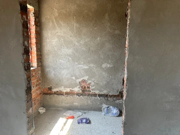 3 Bedroom Flat & Apartment