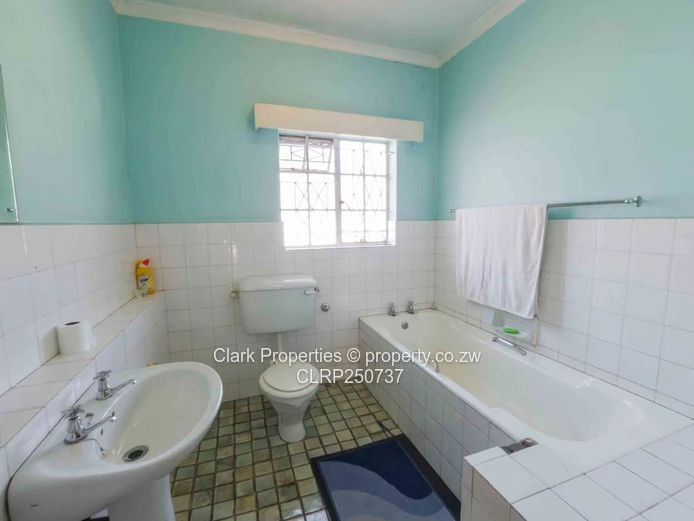 Strategic Investment: 2-Bed Garden Flat (Sole Mandate)