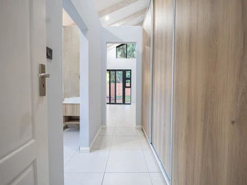 2 Bedroom Garden Flat