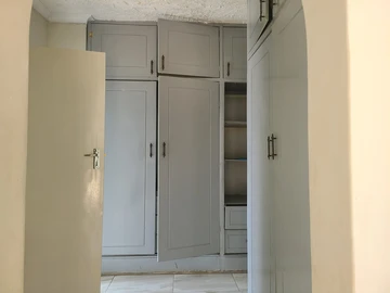 5-Bedroom House for Sale in Upscale Borrowdale, Harare North