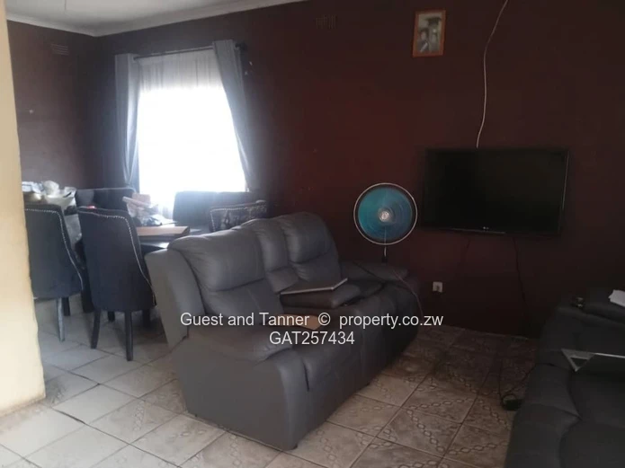 Spacious Family Living With A 3-Bedroom Cottage