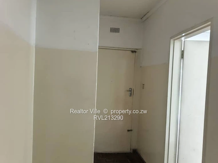 Charming 3-Bed House in Hatfield (Sole Mandate)