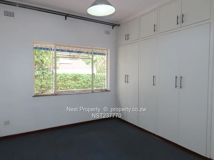 Renovated 2 Bed Garden Flat in Greendale! (Sole Mandate)