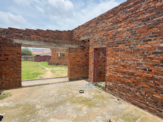 Riverside Ruwa incomplete house for sale 