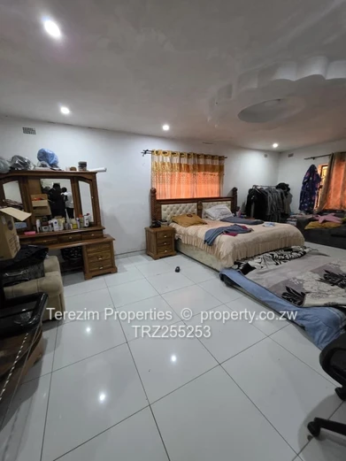 Whitecliff House For Sale 